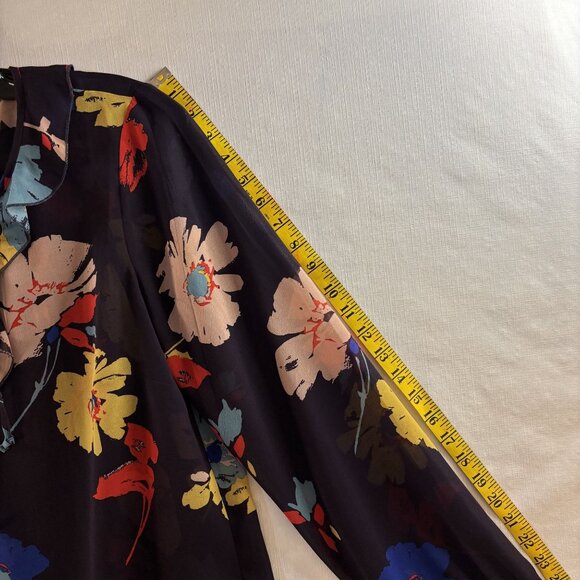 Cabi Floral Long-Sleeve Sheer Blouse With Tie Neck & Elastic Cuffs Womens Size M - Picture 9 of 10